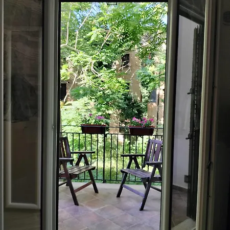 Domus Vetriera Apartment Palermo
