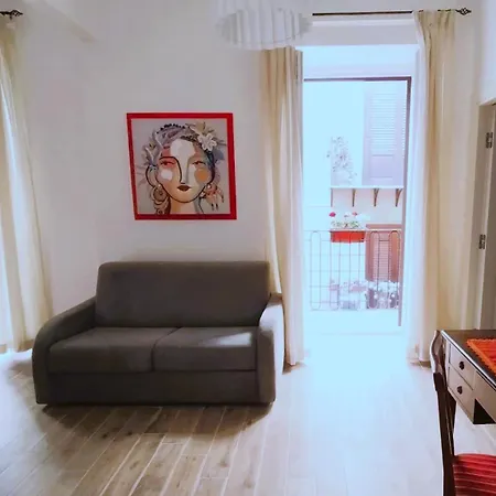 Domus Vetriera
